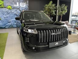Новый бюджетный российский автомобиль с «зимним пакетом» и богатым оснащением. Стартовали продажи Jeland J6