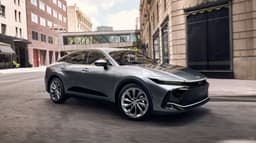 Toyota обновит модели Crown Crossover, Crown Sport и Crown Sedan