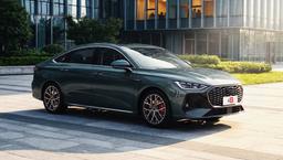 На замену Camry. На бывшем российском заводе Toyota стартует производство бизнес-седана Tenet A8: 2,0-литровый мотор, 197 л.с. и 8-ступенчатый «автомат»