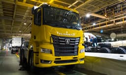 «КамАЗ» вышел из корпоративного отпуска и теперь работает по пятидневке