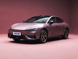 Geely пошла войной на Xiaomi. Большой полноприводный седан Geely Galaxy TT Ultra с мощностью 578 л.с. оценили всего в 29 тыс. долларов
