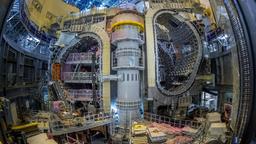 «Искусственное Солнце» стало на шаг ближе: ITER замкнул «сердце» крупнейшего термоядерного реактора
