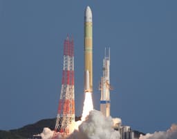 Япония отказалась от Falcon 9 в пользу H3: ispace решилась на частную систему доставки на Луну