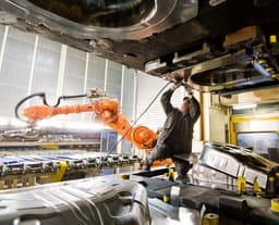 АвтоВАЗ готовится к выпуску новой Lada Granta с вариатором