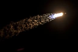 Падение ступени Falcon 9 на Луну станет «экспериментом»: SpaceX и NASA ищут способ избежать повторения