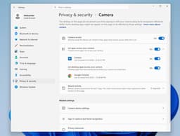 Windows 11 наконец-то научилась запрещать работу микрофона или камеры в каждом конкретном приложении. Но пока только в сборке для инсайдеров