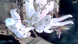 Астронавты NASA выполнили выход в открытый космос для модификации энергосистемы МКС
