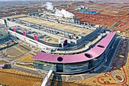 Китайская YMTC неожиданно ворвалась в тройку лидеров рынка памяти NAND