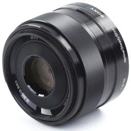 Объектив Sony E 35mm F1.8 OSS для камер с сенсорами APS-C: