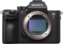 Системная камера Sony α7R III: