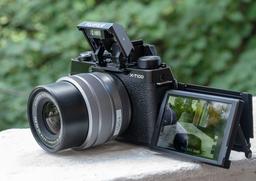 Системная беззеркальная камера Fujifilm X-T100:
