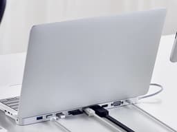 Док-станция Aten UH3234 с интерфейсом USB Type-C: