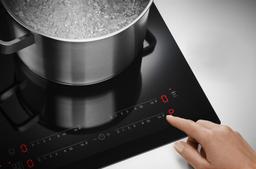 Встраиваемая индукционная варочная панель Electrolux IPE 6453 KF:
