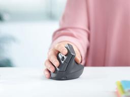 Logitech MX Vertical: