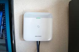 Беспроводная охранная система Hikvision AxPro: