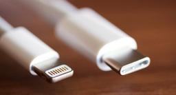 iТоги 2021/9: представлены смартфоны Apple iPhone 13, новости о смартфонах снова самые читаемые, биткойну пророчат быстрый рост