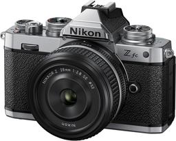 Беззеркальная камера Nikon Z fc с сенсором APS-C: