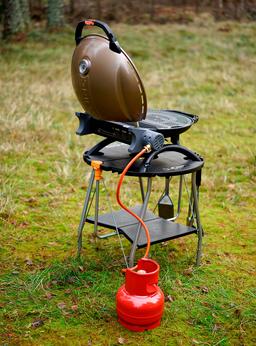 Портативный газовый гриль O-Grill 900MT: еще не переносной, но уже вполне «перевозной»