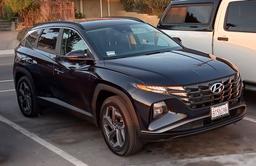Гибридный кроссовер Hyundai Tucson Hybrid Plugin: