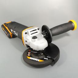 Аккумуляторная УШМ Worx WX803: