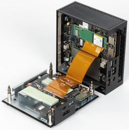 Мини-ПК Asus ExpertCenter PN64-E1 на процессоре Intel Core i7-13700H: