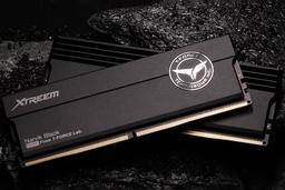 Модули памяти TeamGroup T-Force Xtreem DDR5-8200 по 24 ГБ: