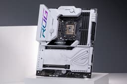 Материнская плата Asus ROG Maximus Z790 Formula на чипсете Intel Z790: