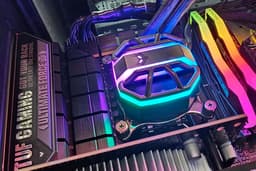 Материнская плата Asus TUF Gaming Z790-Pro WiFi на чипсете Intel Z790: