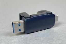 Флэшдрайв MoveSpeed 1000 MB/s 2 in 1 емкостью 512 ГБ: знакомимся с контроллером Silicon Motion SM2320, стирающим грань между флэшками и внешними SSD