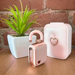 Divoom LoveLock – компактная, стильная и функциональная колонка-замочек
