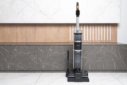Вертикальный моющий пылесос Garlyn Aqua Pro 7 Turbo