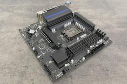Материнская плата ASRock B760M PG Riptide на чипсете Intel B760: