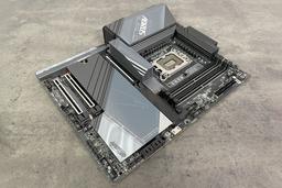 Материнская плата Gigabyte Z890 Aorus Master на чипсете Intel Z890: