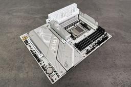 Материнская плата Asus ROG Strix X870-A Gaming WiFi на чипсете AMD X870: