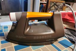 Электрический утюг Garlyn GT-500 Pro: