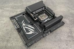 Материнская плата Asus ROG Maximus Z890 Extreme на чипсете Intel Z890: