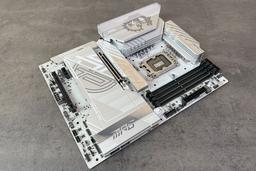 Материнская плата MSI MPG Z890 Edge Ti WiFi на чипсете Intel Z890: