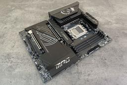 Материнская плата MSI MPG X870E Carbon WiFi на чипсете AMD X870E: