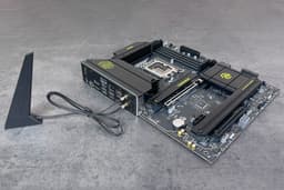 Материнская плата MSI MAG B860 Tomahawk WiFi на чипсете Intel B860: