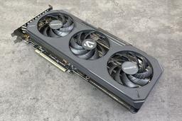 Видеокарта Gigabyte Radeon RX 9060 XT Gaming OC (16 ГБ):