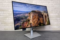 Монитор Dell UltraSharp 32 4K Thunderbolt Hub Monitor U3225QE: