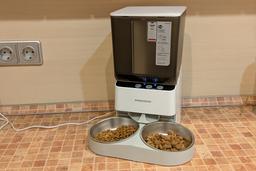 Кормушка для животных Redmond PC5402S