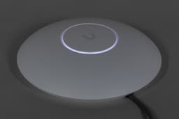 Точка доступа Ubiquiti UniFi U7 Pro: