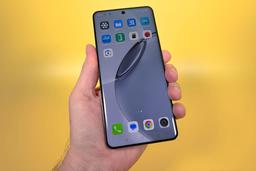 Первый взгляд на смартфон Realme 16 Pro+: дебют серии с LumaColor Portrait Master в среднем ценовом сегменте