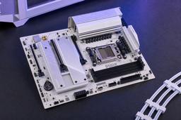 Материнская плата Sapphire Pure B850A WiFi7 на чипсете AMD B850: