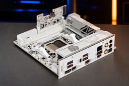 Материнская плата MSI MPG X870I Edge Ti Evo WiFi форм-фактора Mini-ITX:
