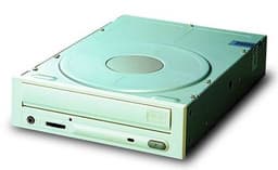 Новый CD-RW привод MZ-R5112A от Marantz