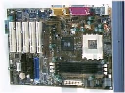 CeBIT 2002: на стенде ASUS, часть 2