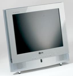 CeBIT 2002: ЖК мониторы с ТВ тюнером от LG