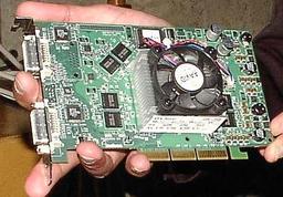 Фото дня 2: первые снимки карты Matrox Parhelia-512